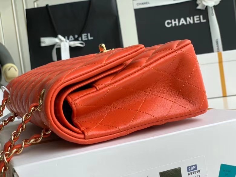 chanel classic handbag Lambskin & gold Metal A01112 red