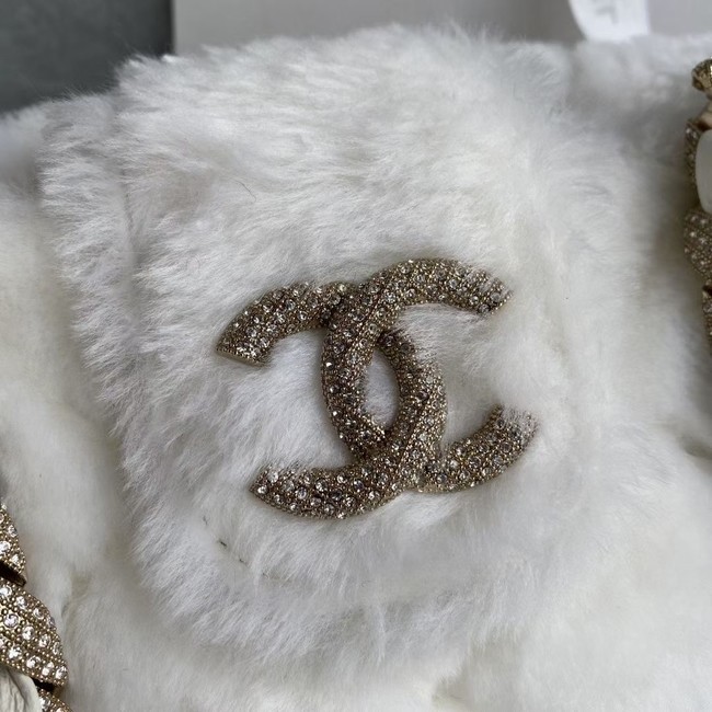 Chanel bucket bag AS2257 white