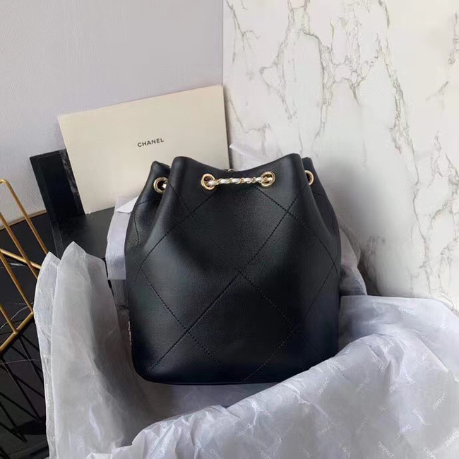 Chanel drawstring bag Lambskin AS2386 black & white