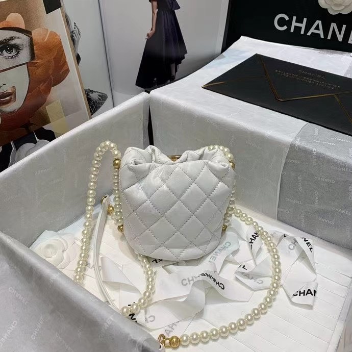 Chanel mini drawstring bag AS2529 white