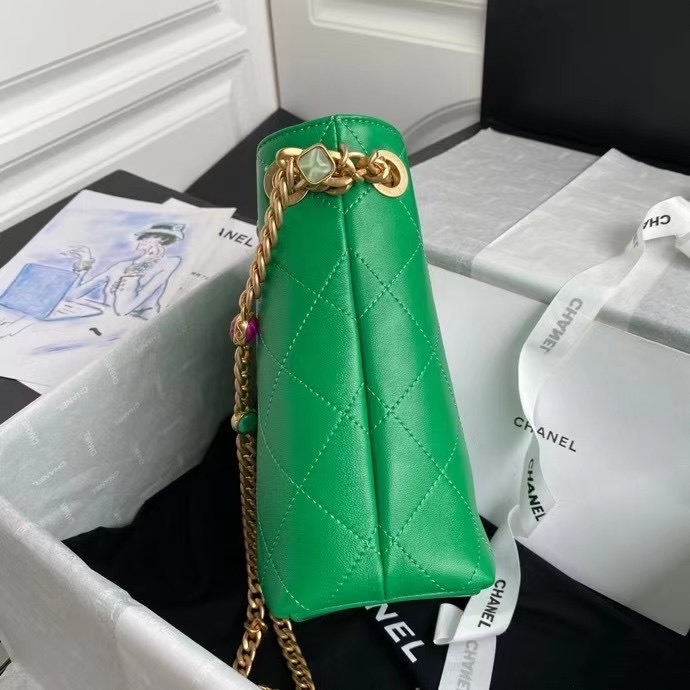 Chanel Lambskin bucket bag AS2381 green