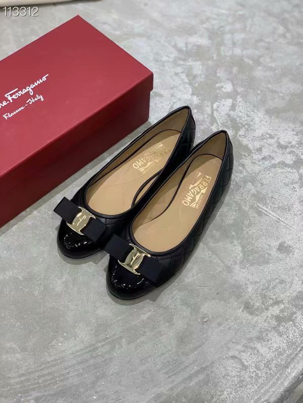 Ferragamo Shoes FL977FC-1