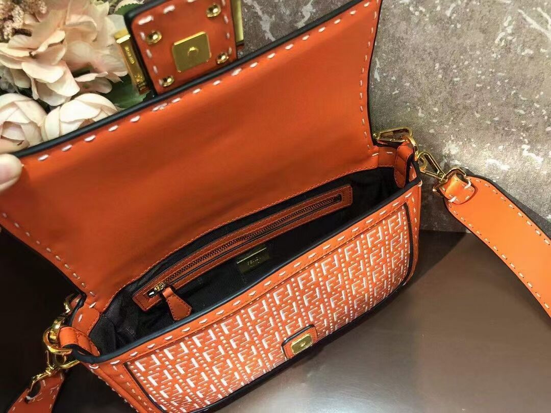 FENDI BAGUETTE Bag F1520 orange