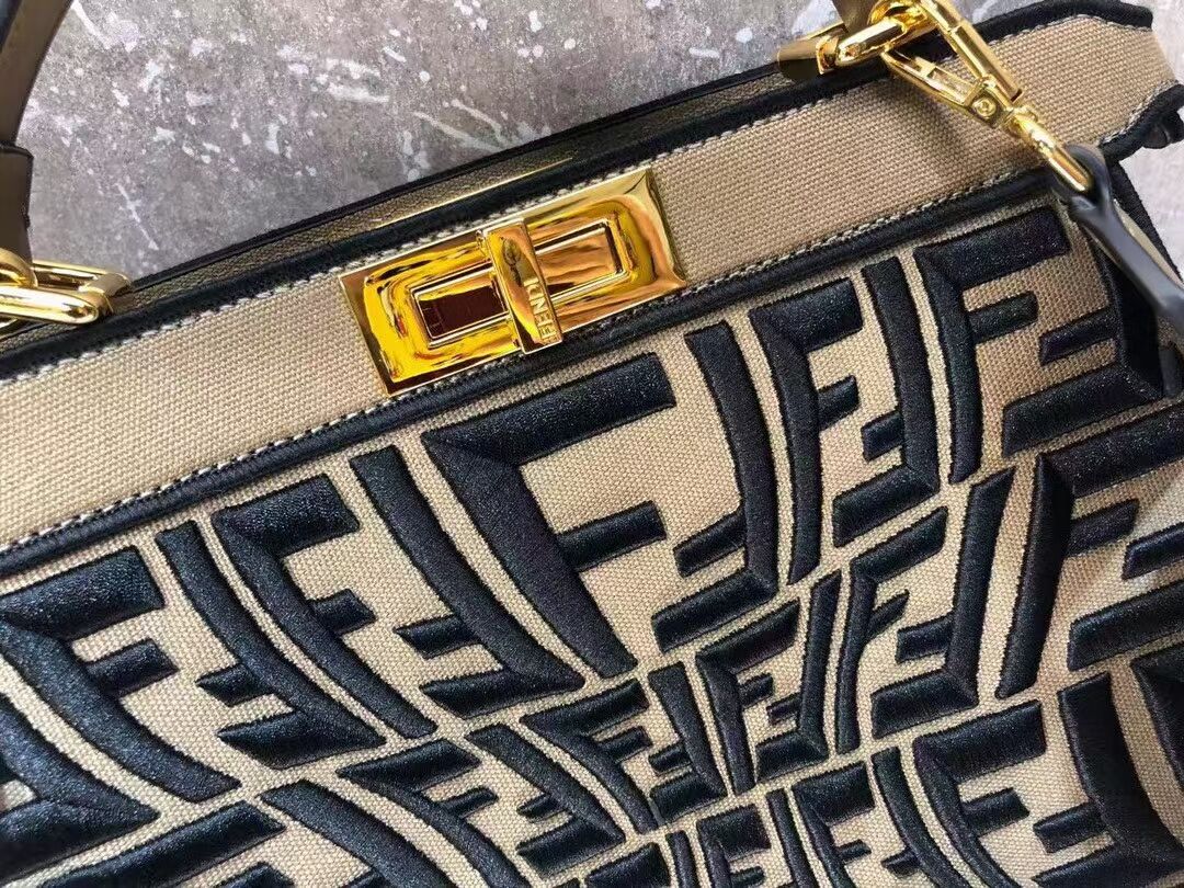 FENDI PEEKABOO ICONIC ESSENTIALLY leather bag F1516 Khaki