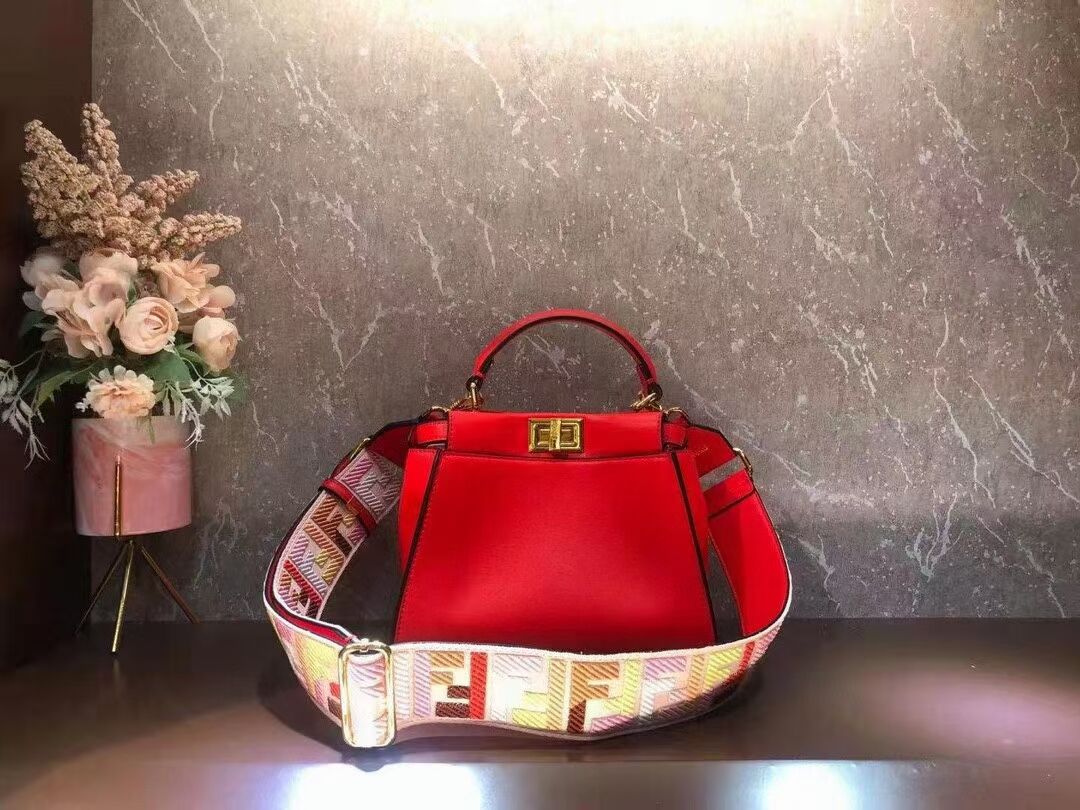 FENDI PEEKABOO ISEEU SMALL leather bag F1615 red