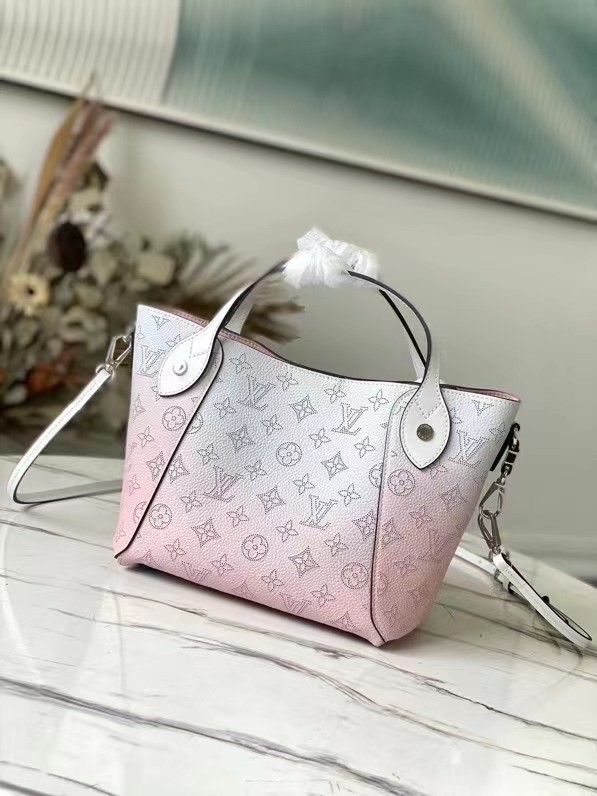 Louis Vuitton HINA PM M57858 Gradient Pink