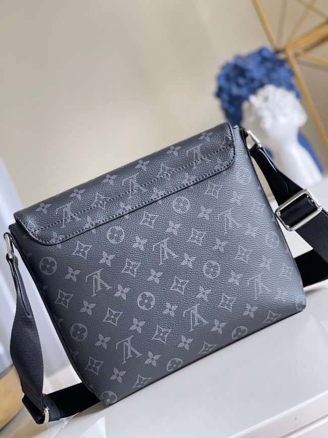 Louis Vuitton DISTRICT PM M45272 black