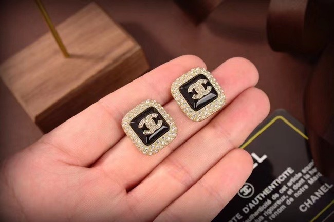 Chanel Earrings CE6406