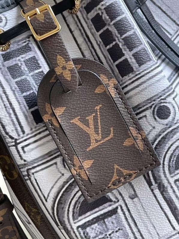 Louis Vuitton Monogram Canvas BUCKET M69721