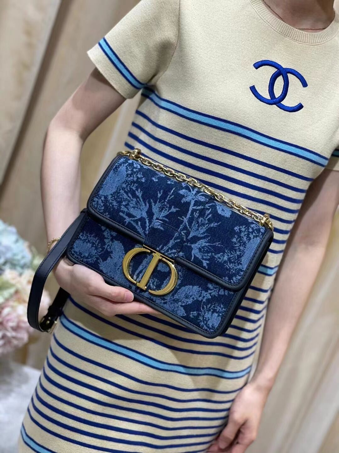 SMALL DIOR CARO BAG Blue Dior Flowers Cannage Denim M9243UJ