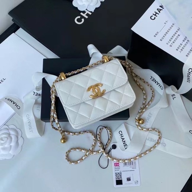 CHANEL mini wallet on chain AP2290 white