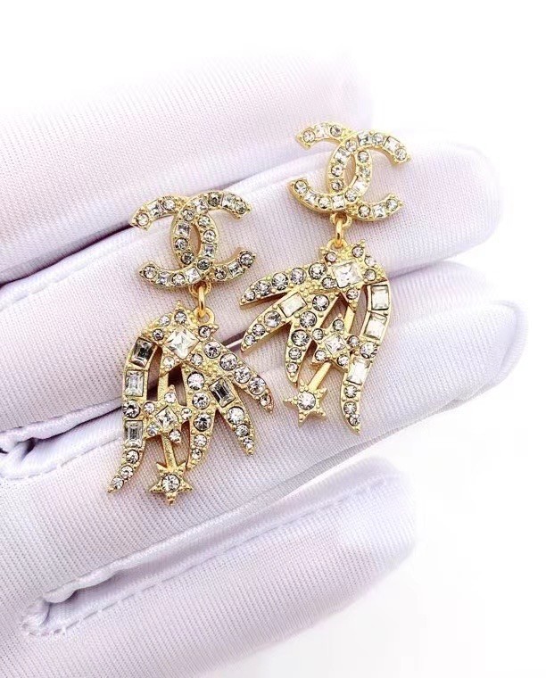 Chanel Earrings CE6584