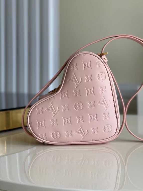 Louis Vuitton COUSSIN M58738 pink