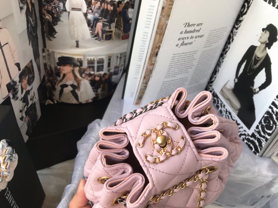 CHANEL Original Leather Rope Bag AS1802 Pink