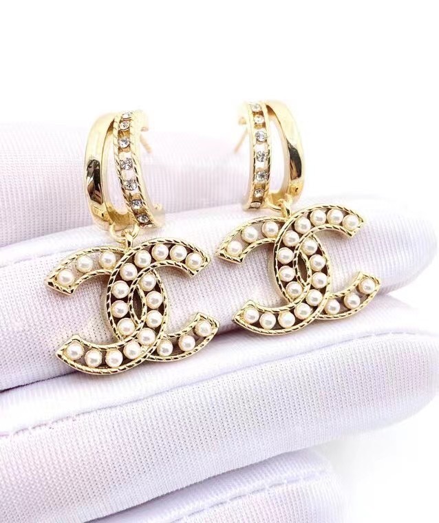 Chanel Earrings CE6802