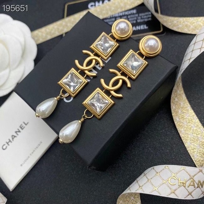 Chanel Earrings CE6815