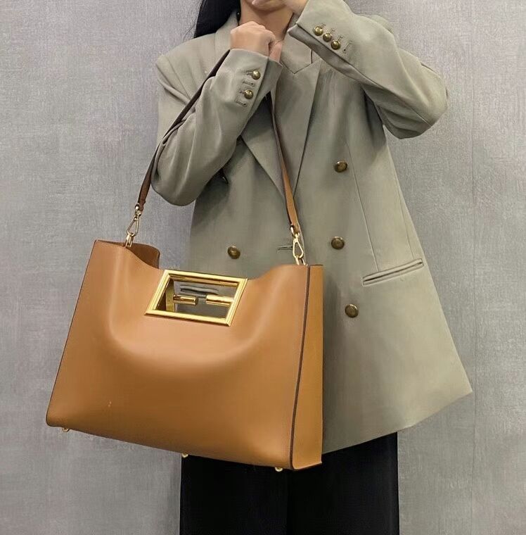 FENDI WAY MEDIUM Brown leather bag 8BH391AAI