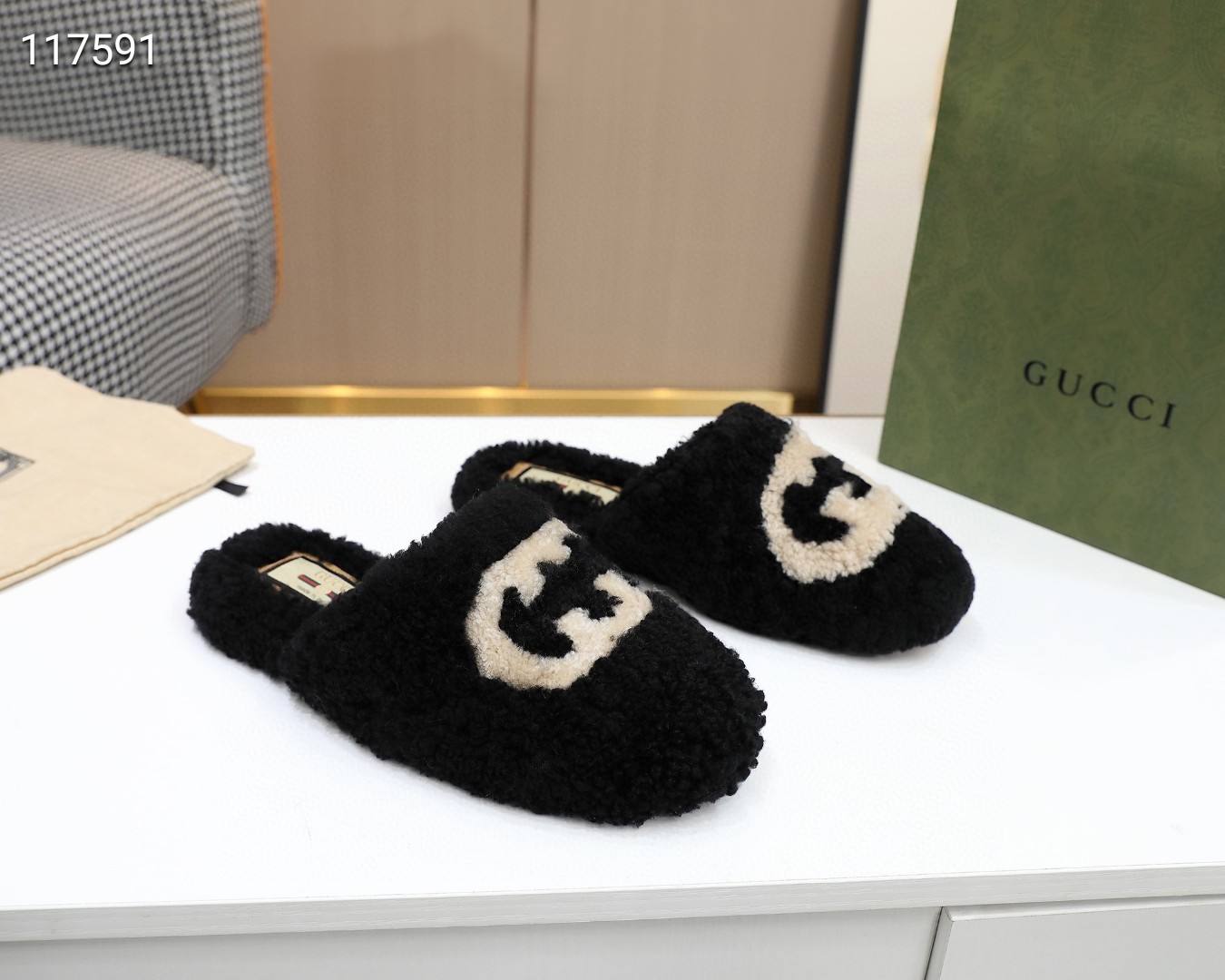 Gucci Shoes GG1745QQ-1