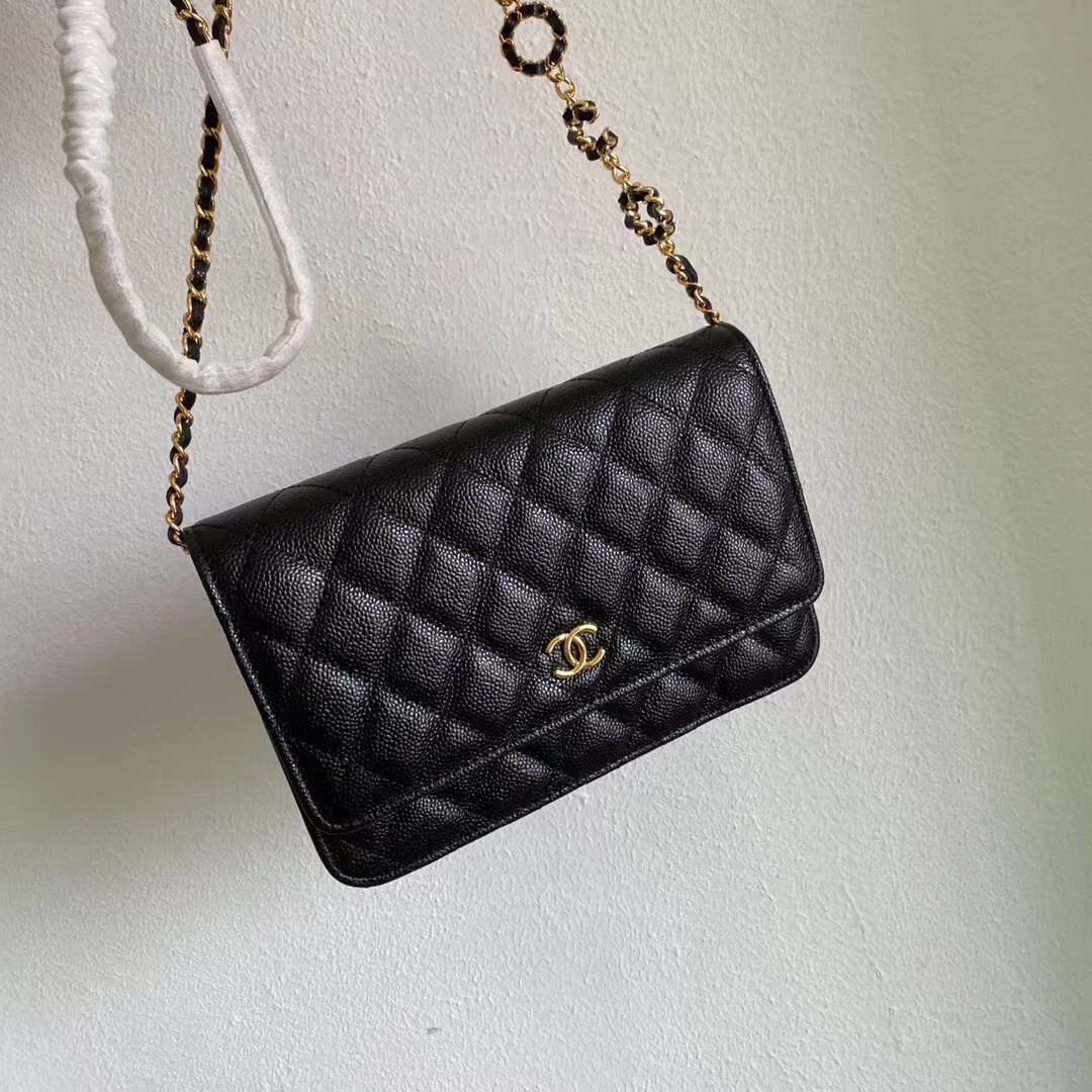 Chanel WOC Original Caviar Leather Flap cross-body bag CC33814 black& Gold chain