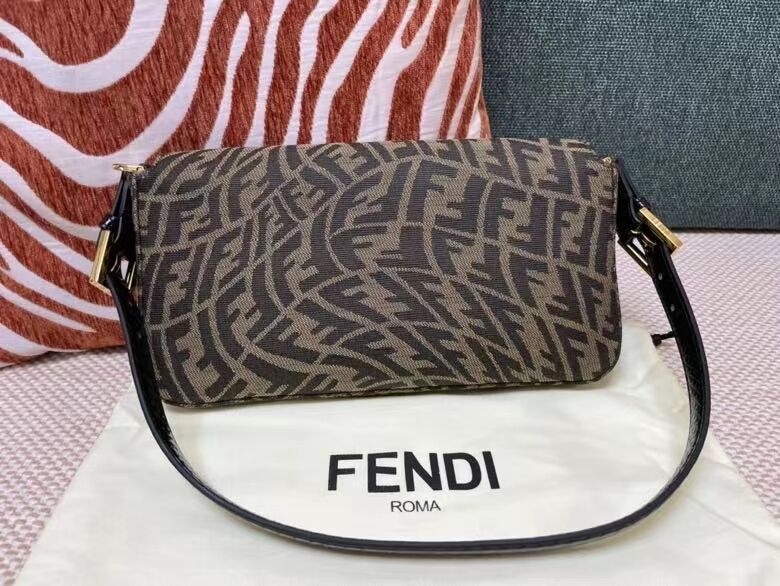 FENDI BAGUETTE fabric bag FM0871 Brown