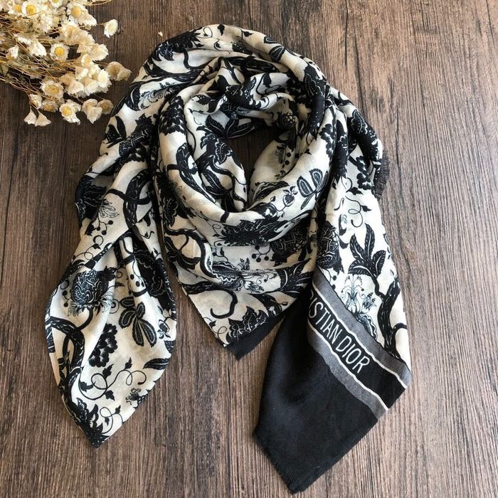 Dior Scarf CD00120