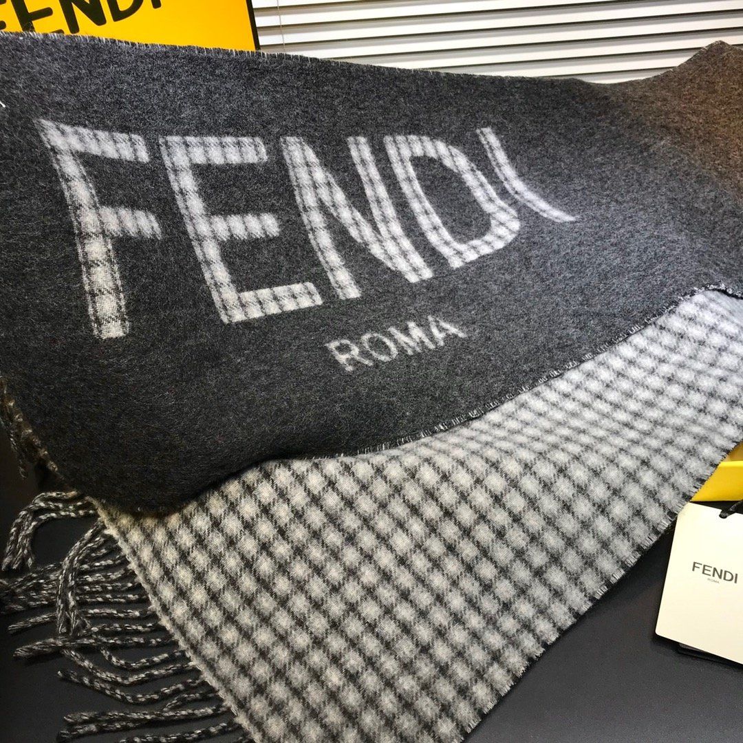 Fendi Scarf F00008