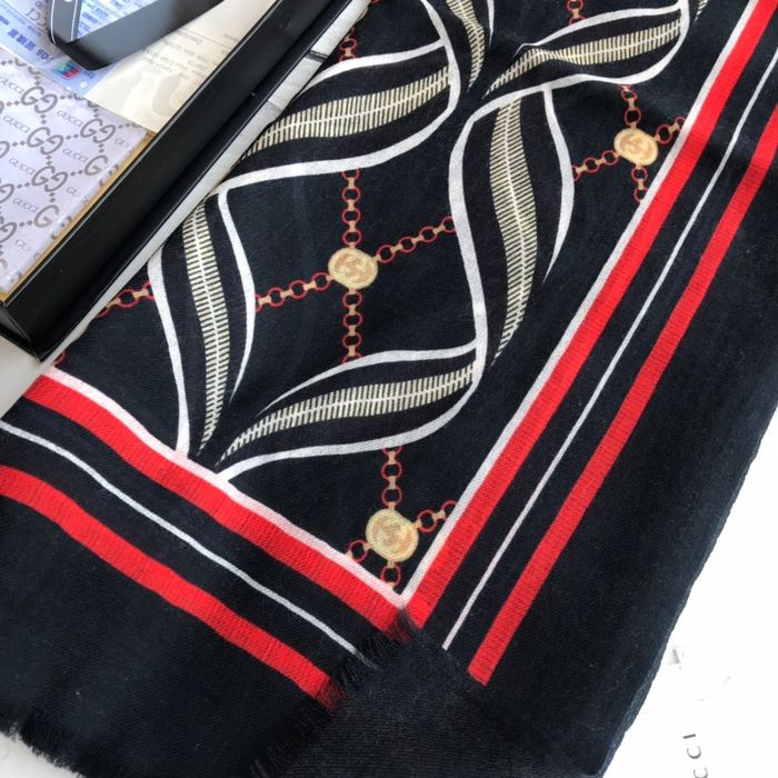 Gucci Scarf G00129