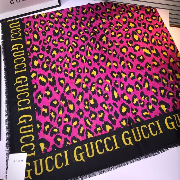 Gucci Scarf G00146