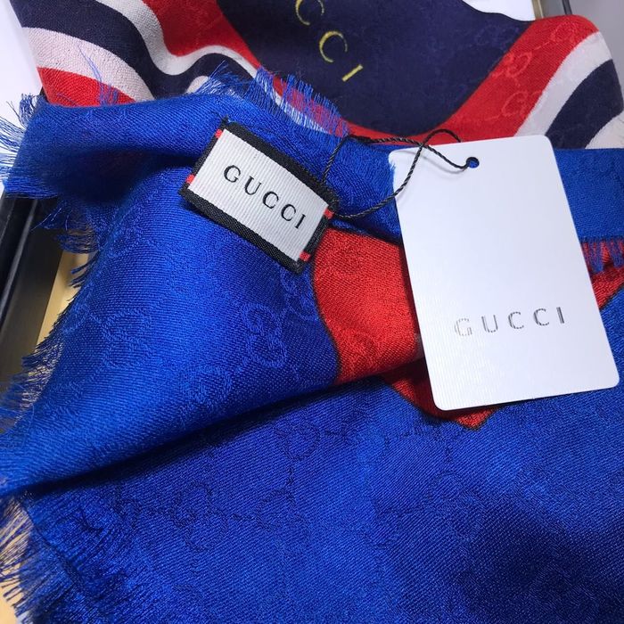 Gucci Scarf G00150