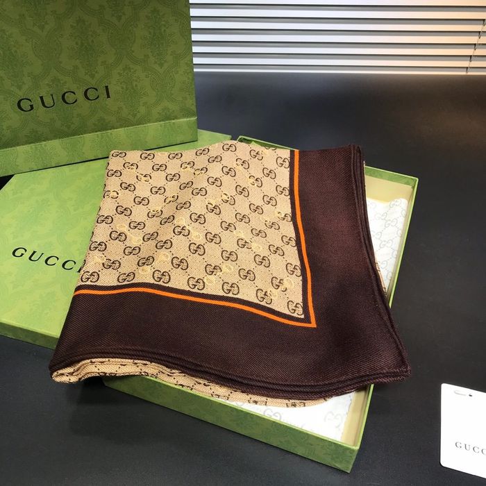 Gucci Scarf G00152