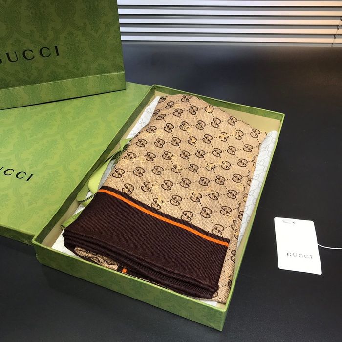 Gucci Scarf G00152