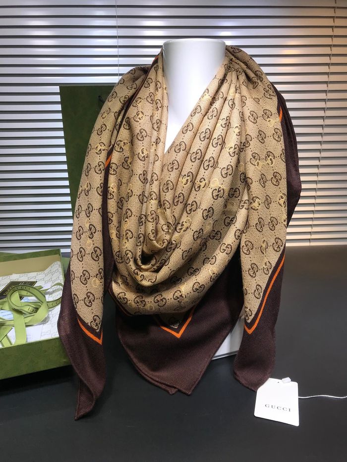 Gucci Scarf G00152