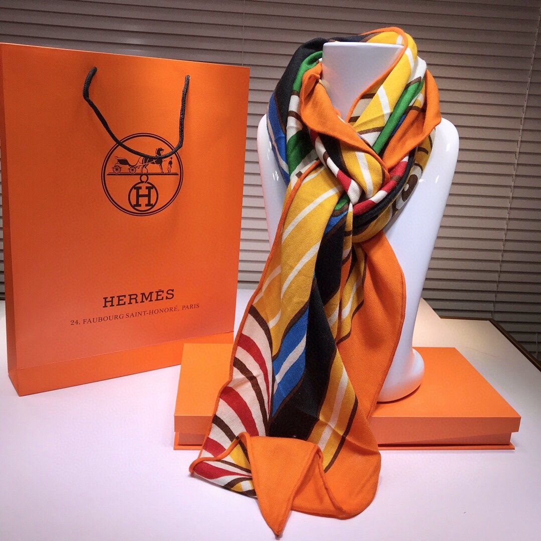 Hermes Scarf H00019