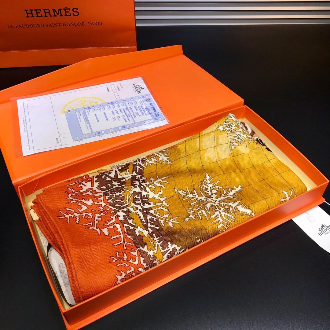 Hermes Scarf H00034