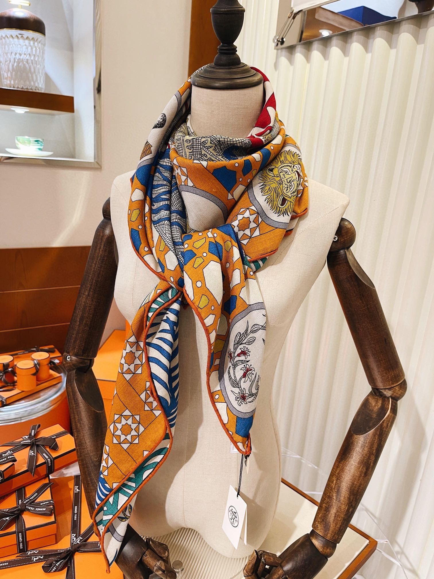 Hermes Scarf H00056