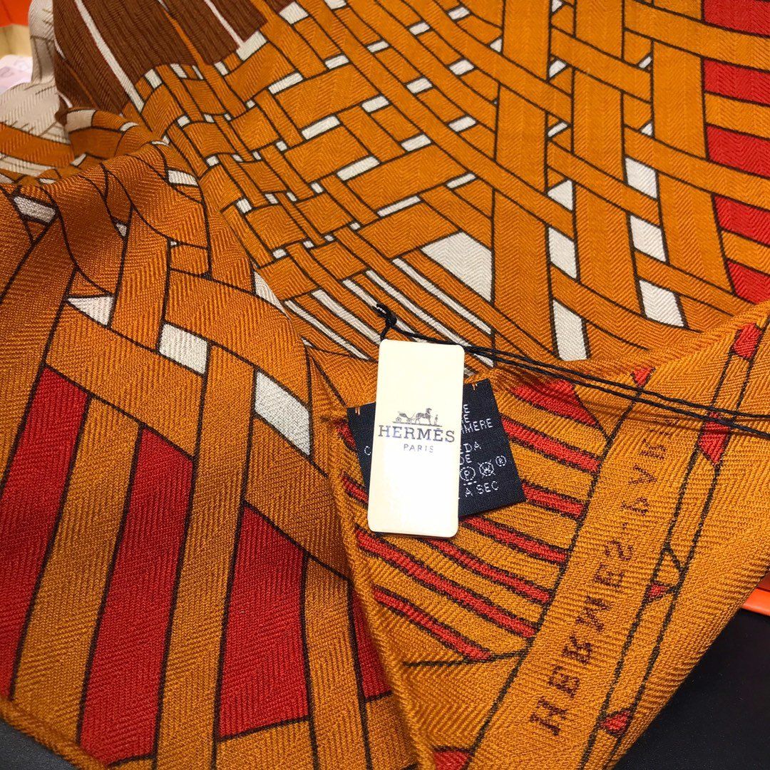 Hermes Scarf H00057