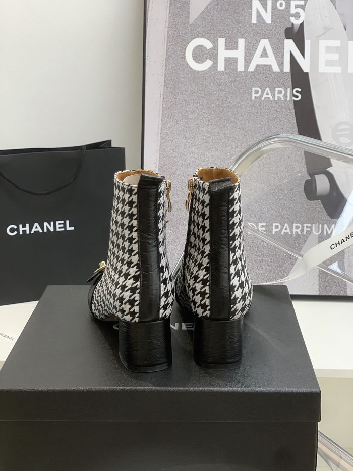 Chanel shoes CH00045