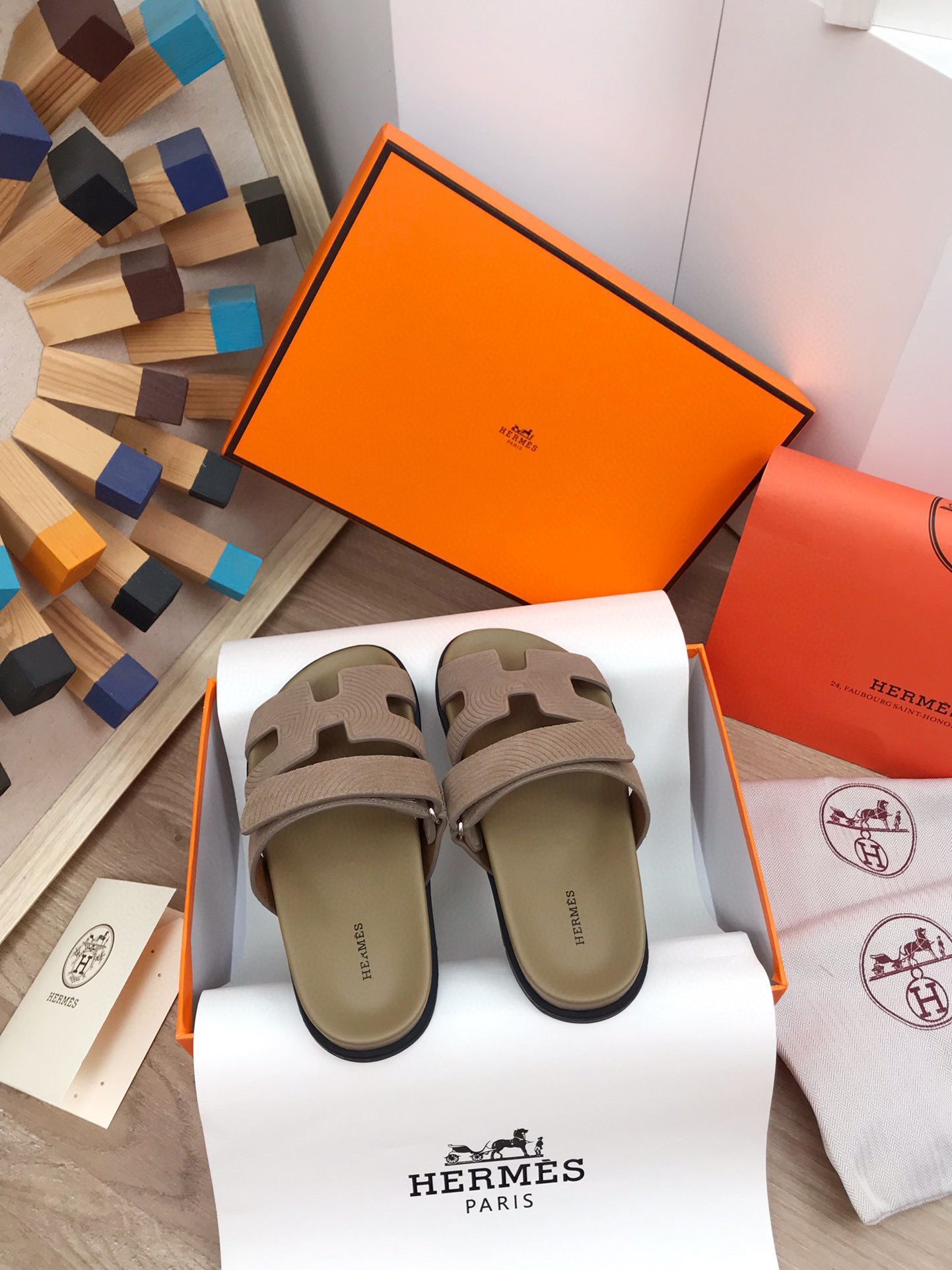 Hermes Shoes 2022 Gray Chypre sandals HM63920