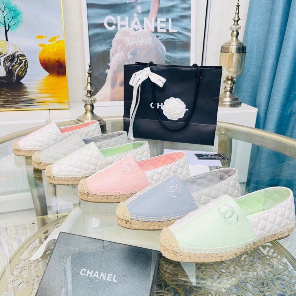 Chanel shoes CH00216