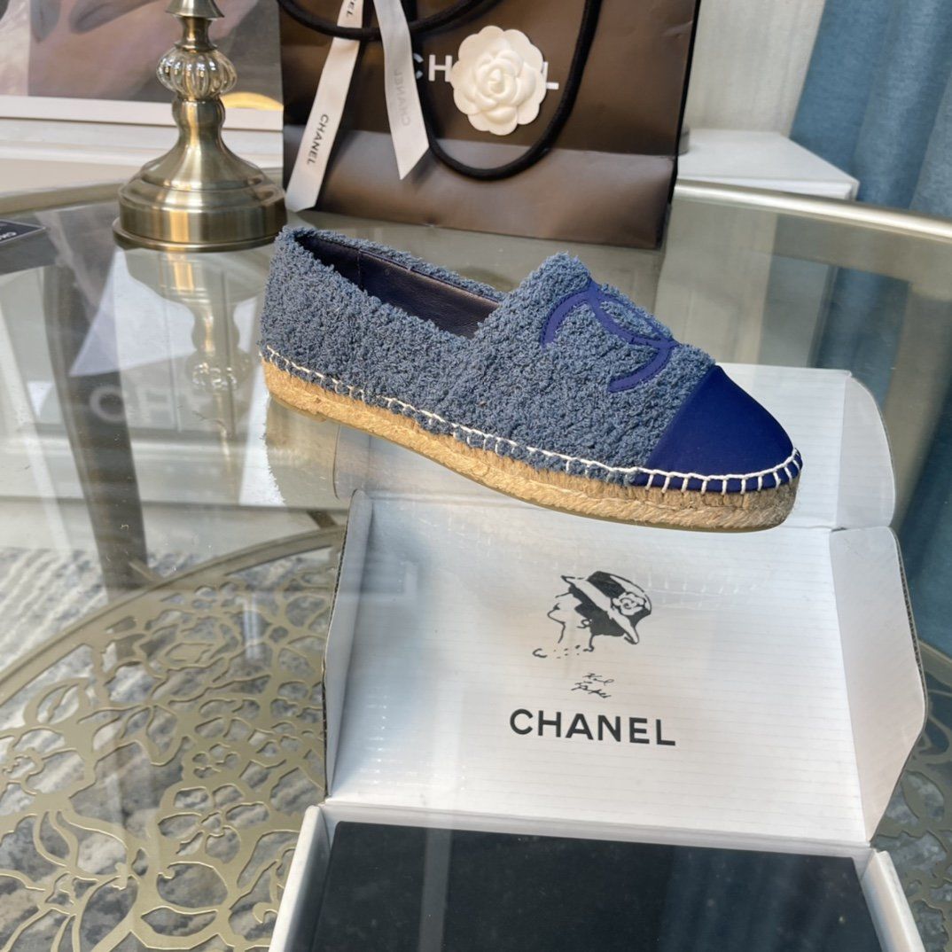 Chanel shoes CH00219