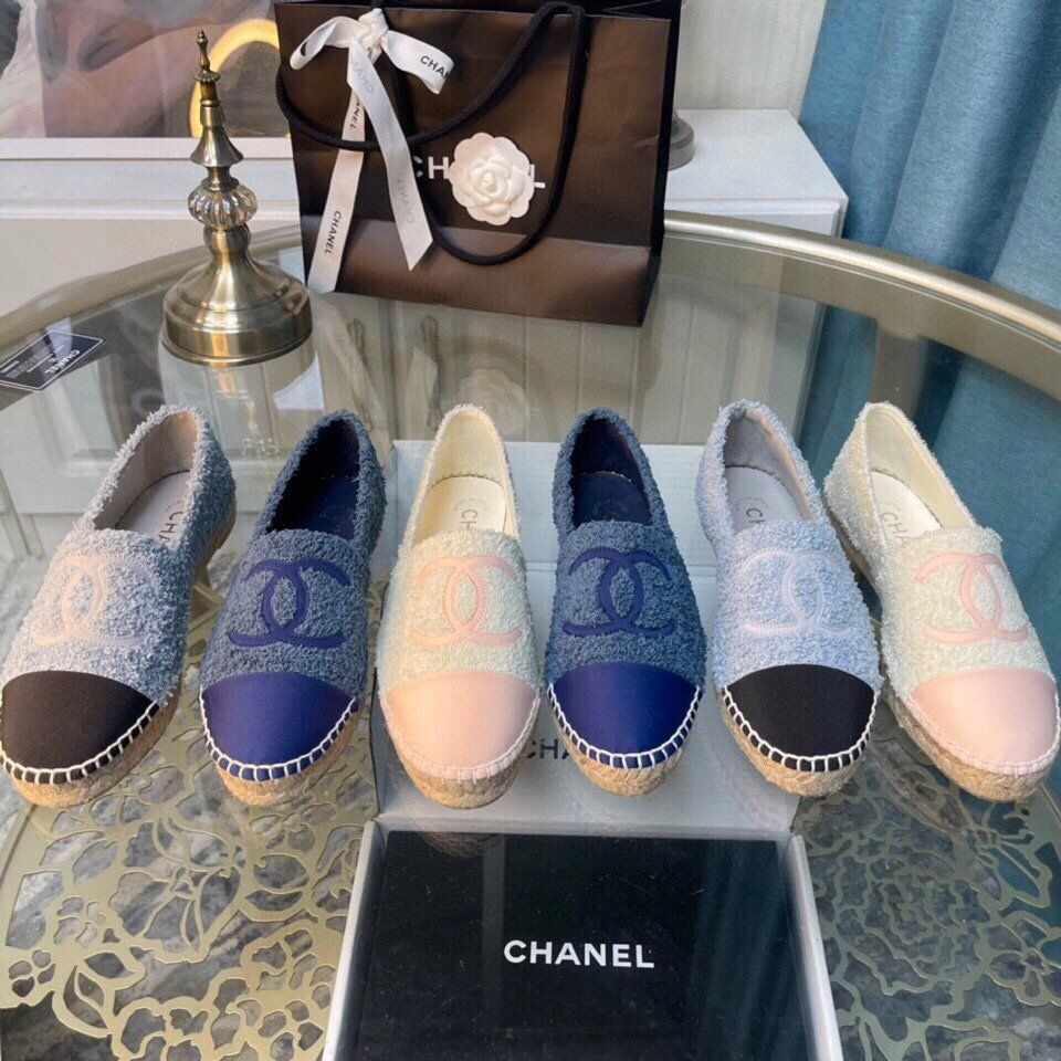 Chanel shoes CH00219