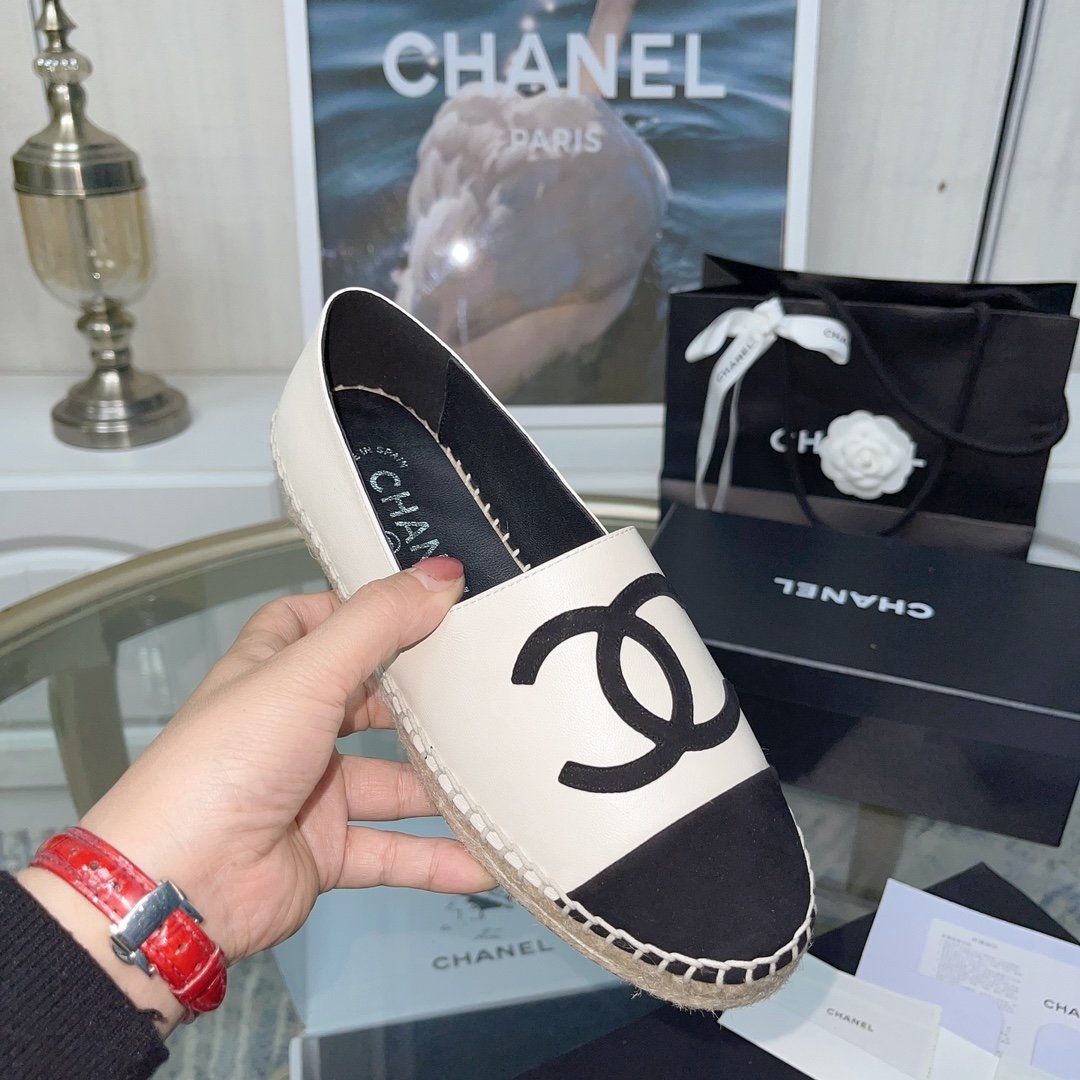 Chanel shoes CH00222