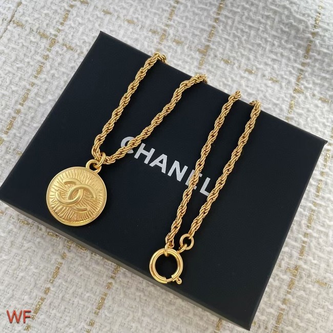 Chanel Necklace CE7726