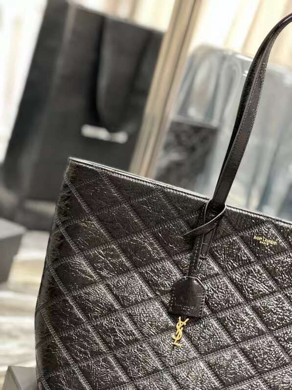 Yves Saint Laurent GABY SATCHEL IN QUILTED LAMBSKIN Y494195 black