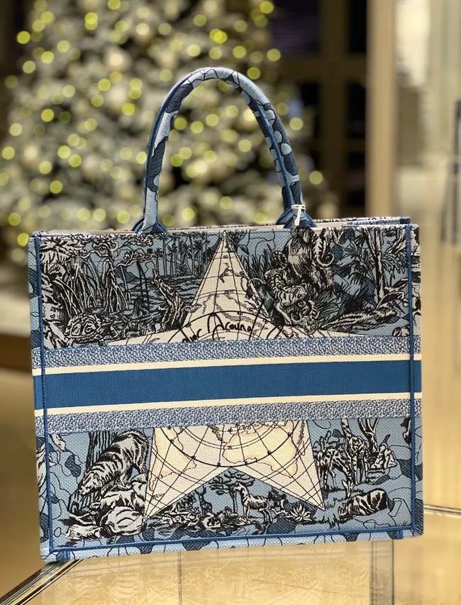 DIOR BOOK TOTE Embroidery C1287-23 blue