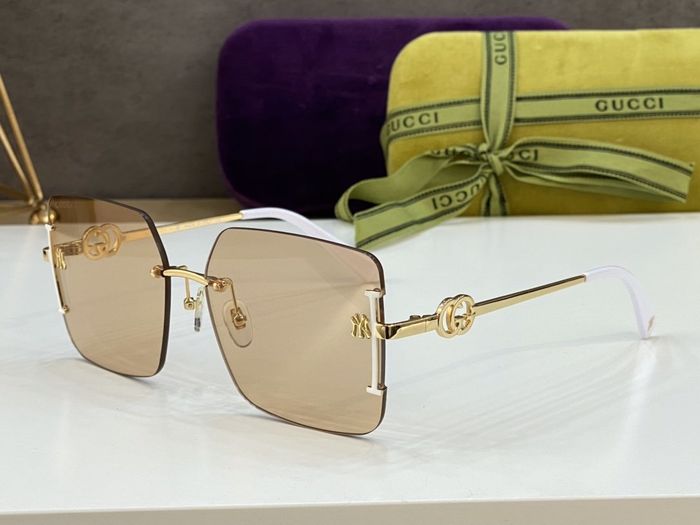 Gucci Sunglasses Top Quality GUS00604