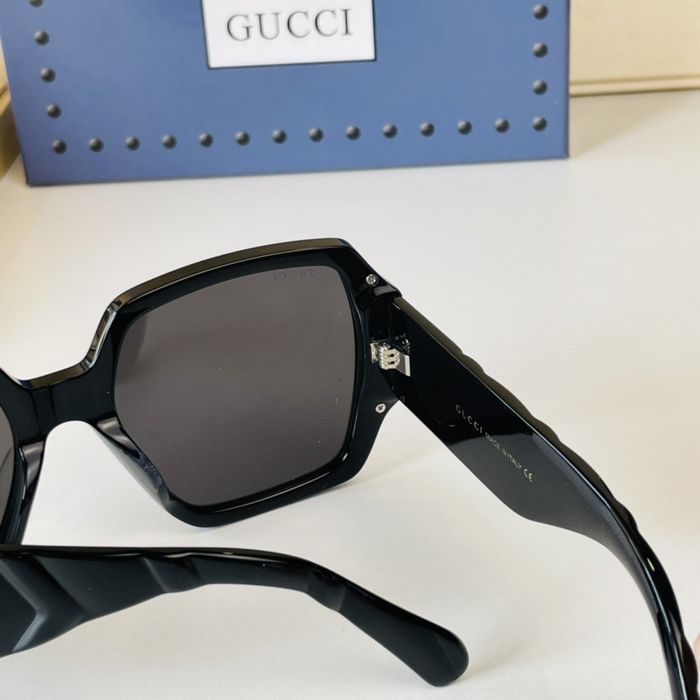 Gucci Sunglasses Top Quality GUS01326