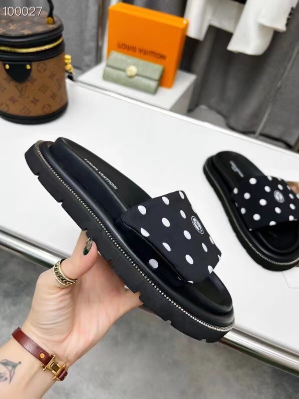 Louis Vuitton slipper M36958-1