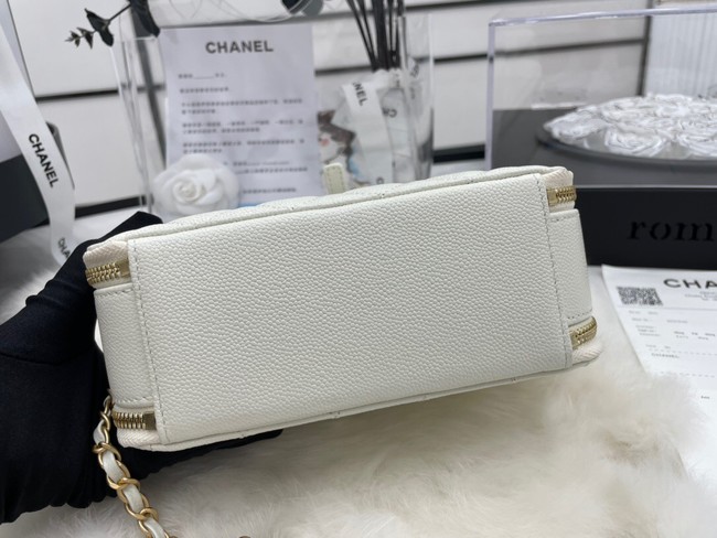 CHANEL HANDBAG Grained Calfskin&Gold-Tone Metal AP3222 white