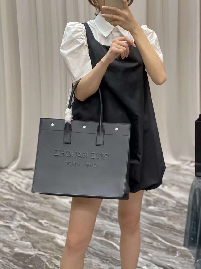 Yves Saint Laurent Calf leather shopping bag Y677481 black